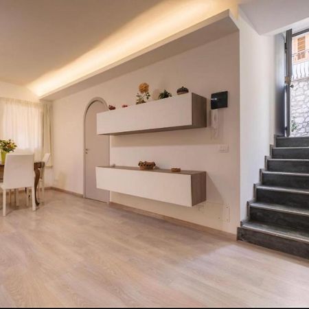 Domus Elisae Apartment ตาออร์มินา ภายนอก รูปภาพ