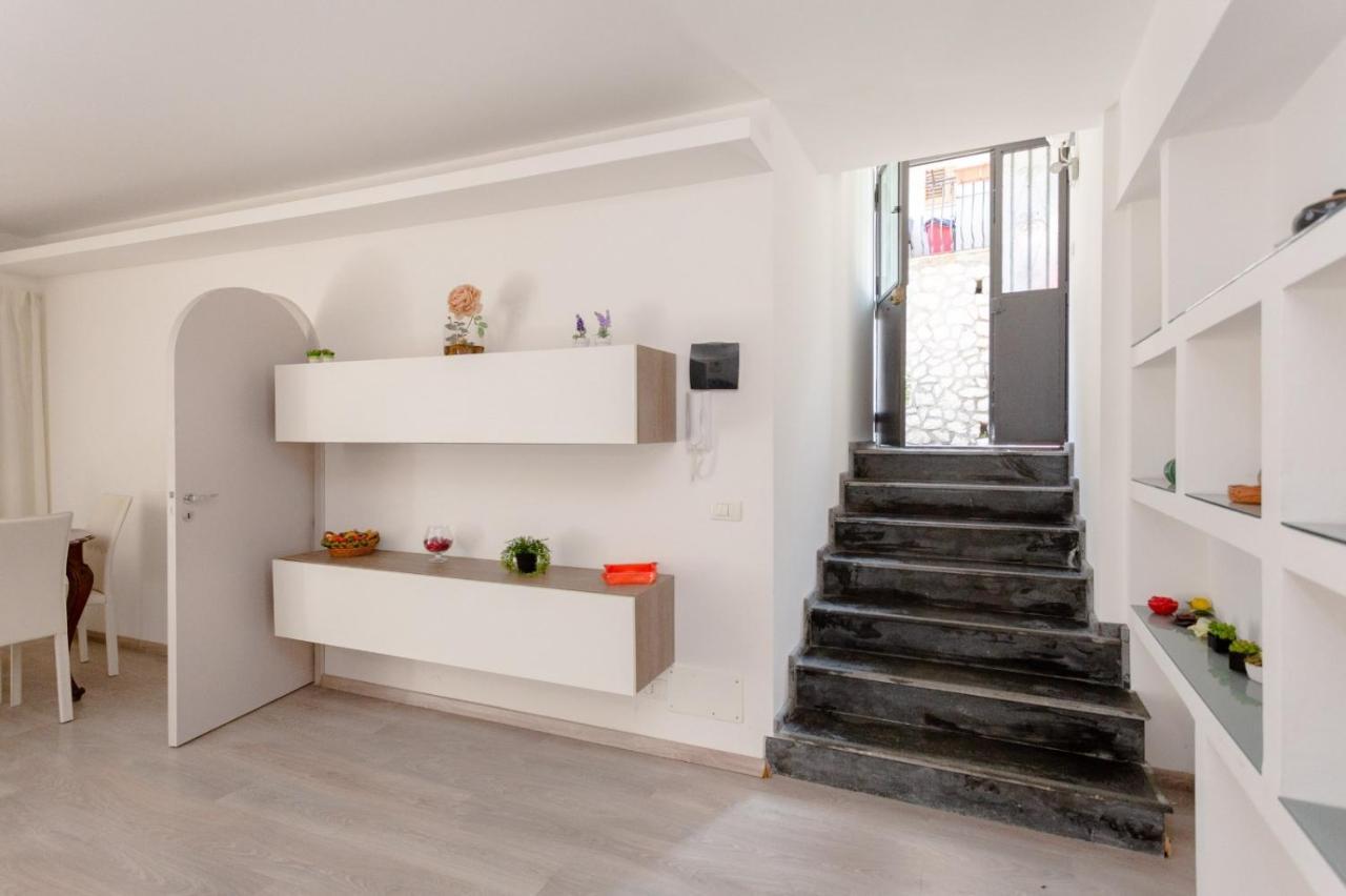 Domus Elisae Apartment ตาออร์มินา ภายนอก รูปภาพ